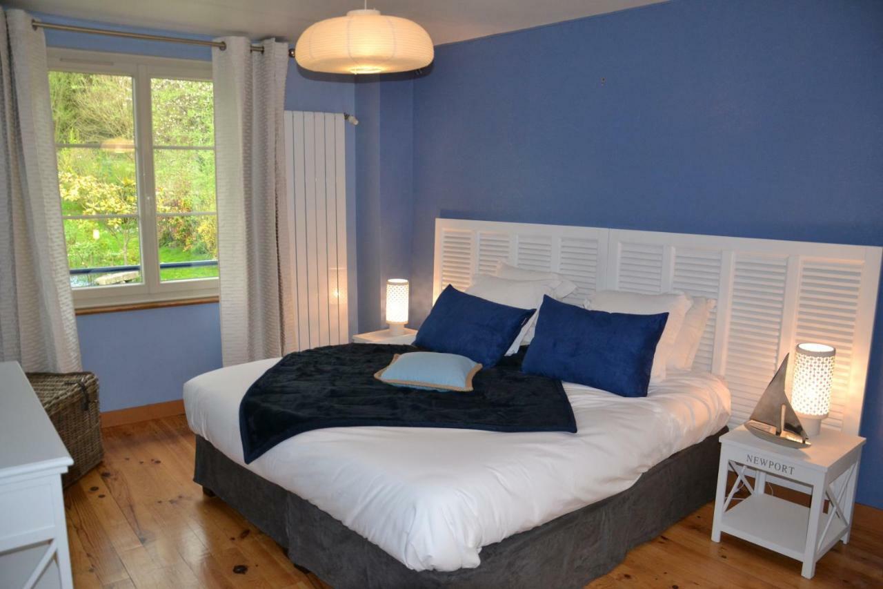 Chambres D'Hotes Villa De Vienne-En-Arthies Phòng bức ảnh